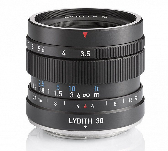Объектив Lydith 30 f3.5 II фокусируется на расстояниях от 0,15 м