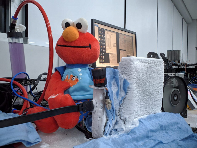 GeForce RTX 2080 Ti всё ещё может многое. GPU видеокарты впервые удалось разогнать до 3 ГГц