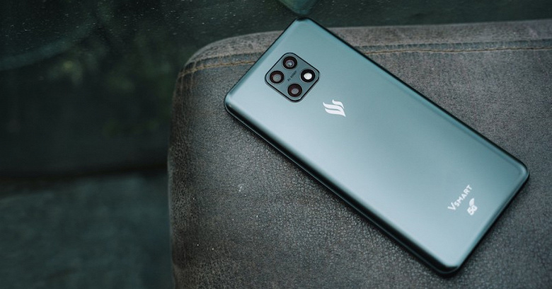 Представлен второй смартфон с подэкранной камерой. Vsmart Aris Pro оценили в 430 долларов