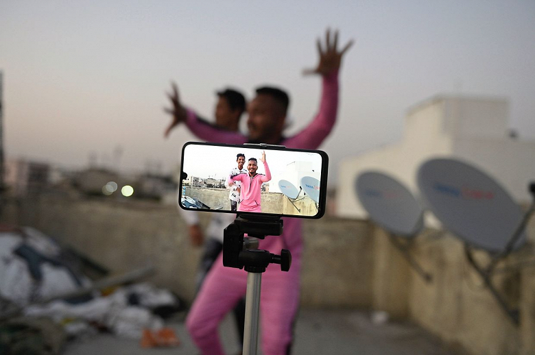 Сотни тысяч аккаунтов удалены навсегда. TikTok объявил войну порно и проституции