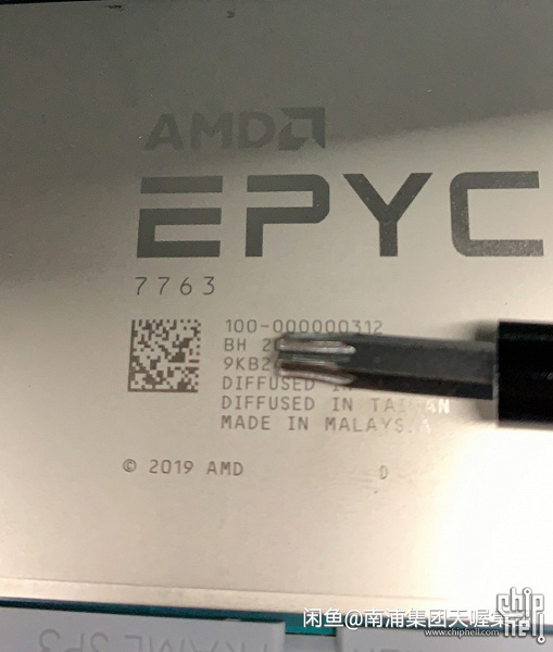 Появилось изображение 64-ядерного процессора AMD EPYC 7763 на архитектуре Zen 3