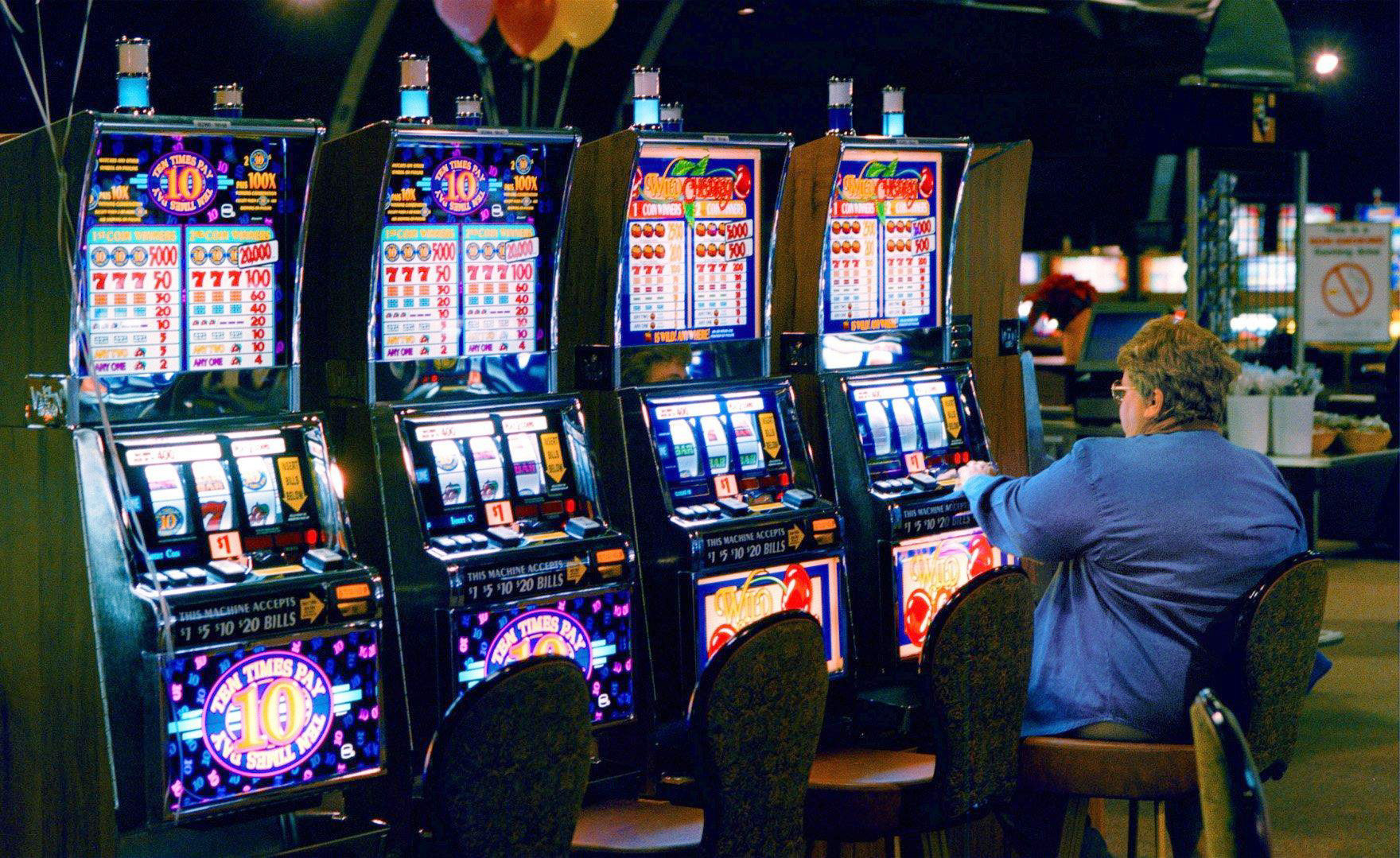 Игровые автоматы 20 р минимальный vulcan casino online com