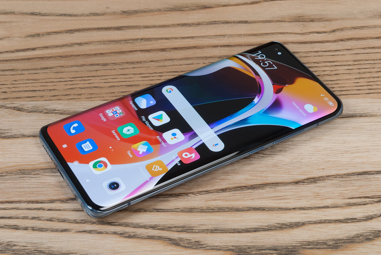 Смартфоны Xiaomi признали самыми качественными долгоиграющими камерофонами