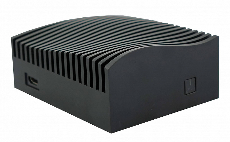 Мини-ПК с пассивным охлаждением Bleu Jour Wave имеет модульную конструкцию