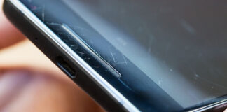 Huawei придумала свой метод устранения царапин на экране и заднем стекле смартфона