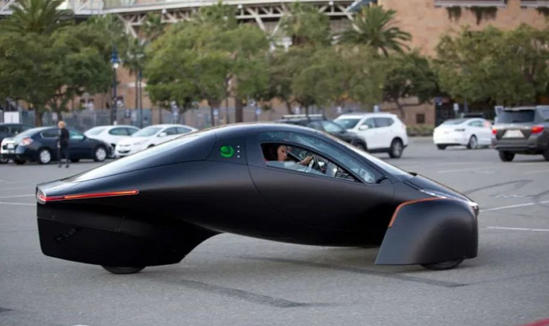 Будущее уже наступило. В США стартуют продажи электромобиля, не требующего подзарядки