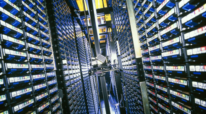 IBM и Fujifilm установили рекорд плотности записи на магнитной ленте — 580 ТБ в одном картридже