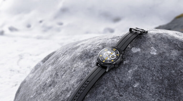 Умные часы Realme Watch S Pro поступают в продажу на территории Индии