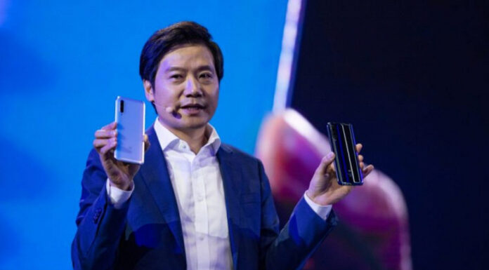 Xiaomi готова примерить корону лидера. Компания уже стоит более 100 млрд долларов и хочет продать 240 млн смартфонов в следующем году