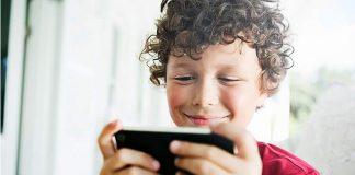 Flappy Bird: отчего вокруг мобильной игры не утихают многочисленные споры, и как эту легенду в мире гейминга смогли внедрить в macOS