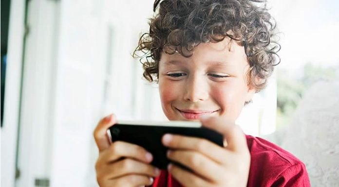 Flappy Bird: отчего вокруг мобильной игры не утихают многочисленные споры, и как эту легенду в мире гейминга смогли внедрить в macOS