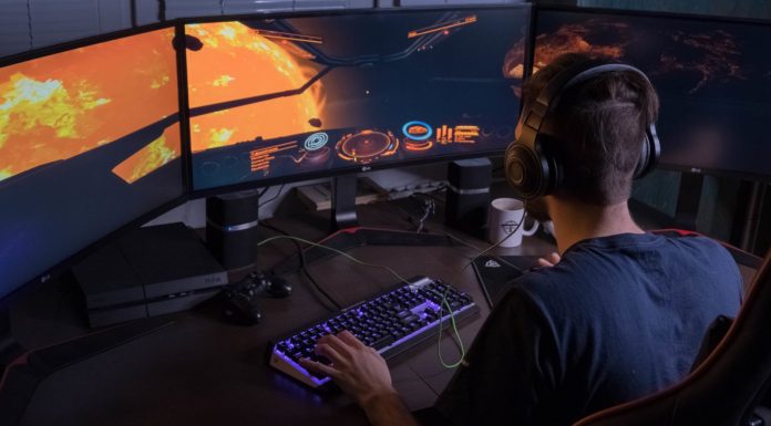 Как выбрать стол для геймера: плюсы и недостатки игрового стола, какие материалы лучше всего подходят для игрового стола