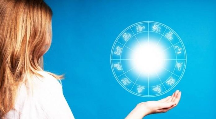 Астродвиж: как блог астролога может поменять отношение к гороскопам, в целом, и чем гороскоп из желтой газеты отличается от натальной карты