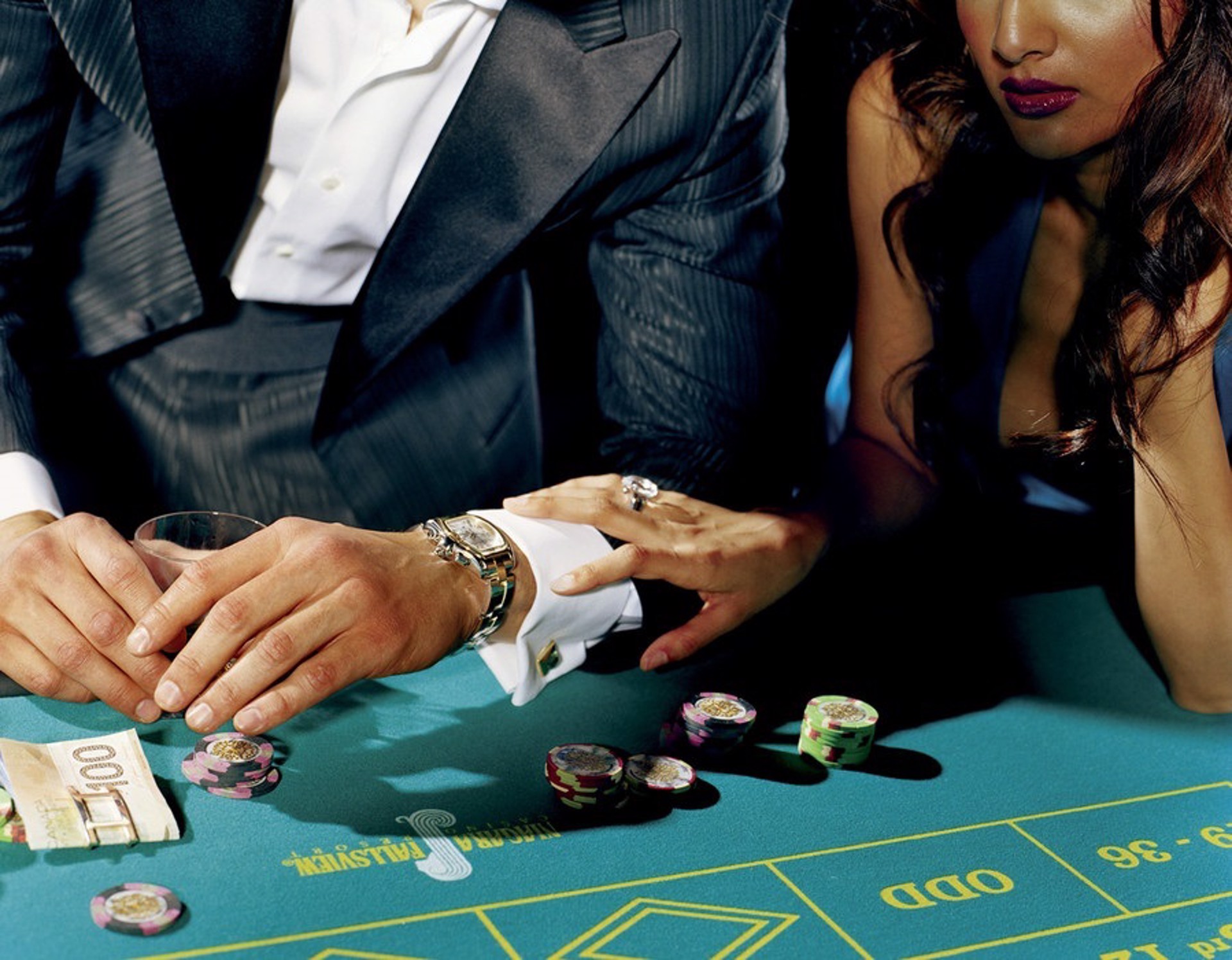 Честные казино на деньги kazino reiting2 com игровой автомат акуленок