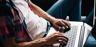 Чем отличается Discord от других подобных сервисов, и как им пользоваться без загрузки, с браузера