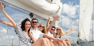 Плюсы отдыха на парусном судне