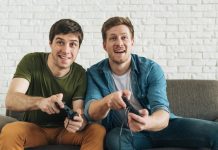 Где узнать все полезное о приставке PS4