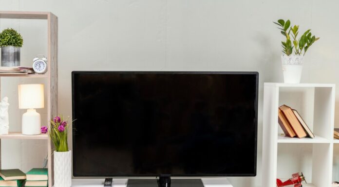 Телевизоры в Мелитополе для гостиной, кухни и дачи как выбрать