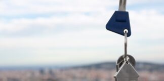 Кто занимается арендой квартир