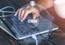 Разработка CRM-систем на заказ: ключевые плюсы перед типовыми решениями