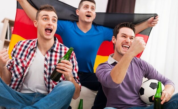 Сборка стартового состава FIFA 25 за 100 тысяч из Бундеслиги