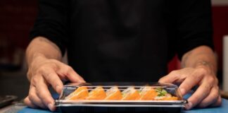 FIFA 25 состав 4-3-2-1 до 1 млн гайд по ролям