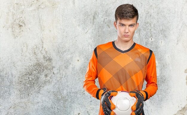 Лучшие вратари Бундеслиги для старта в FIFA 24