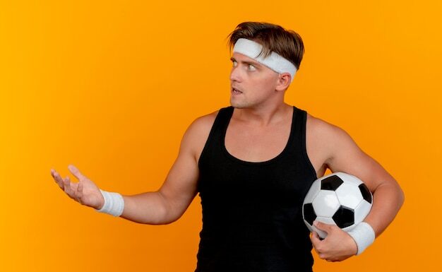 Формируем идеальный 4-1-2-1-2 узкий под контроль мяча